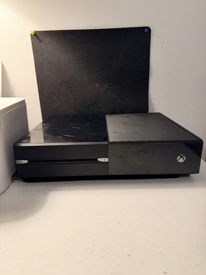 Microsoft Xbox One 500GB Home Console - Black (Used Poor) W/ Power Cord & BO4
