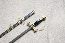 S3202 GOLD TEMPLAR CRUSADER KNIGHT OF ST JOHN MASONIC SABRE SWORD RED CROSS 38"