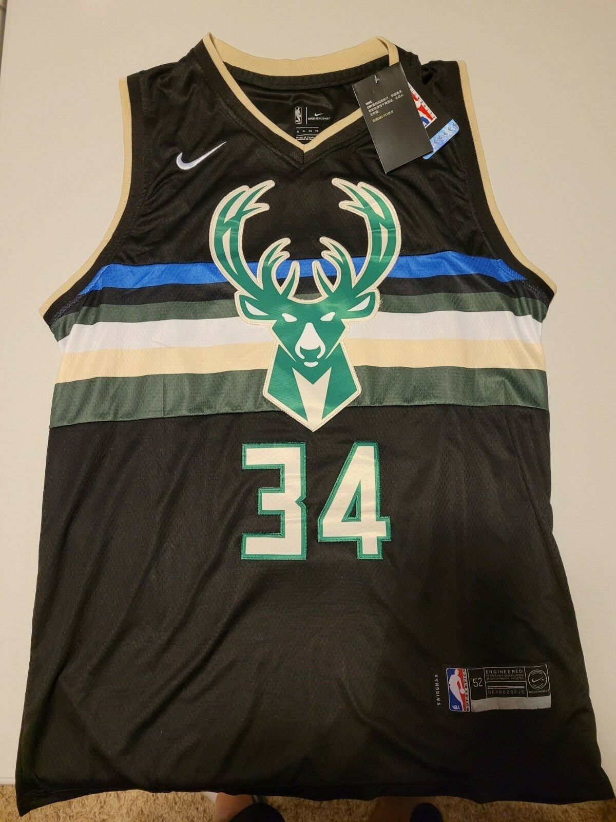 Picture 4 of 6