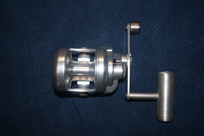 Accurate Boss Magnum 270 Twin Drag Silver Reel 4:6 to 1 with Power