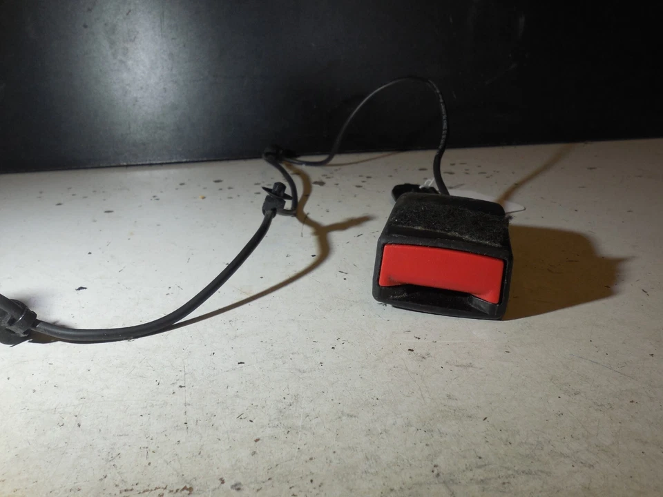 Seat Belt Buckle Receiver Black A2468600269 for 12-18 Mercedes Benz W246 CLA250 - Image 2 of 4