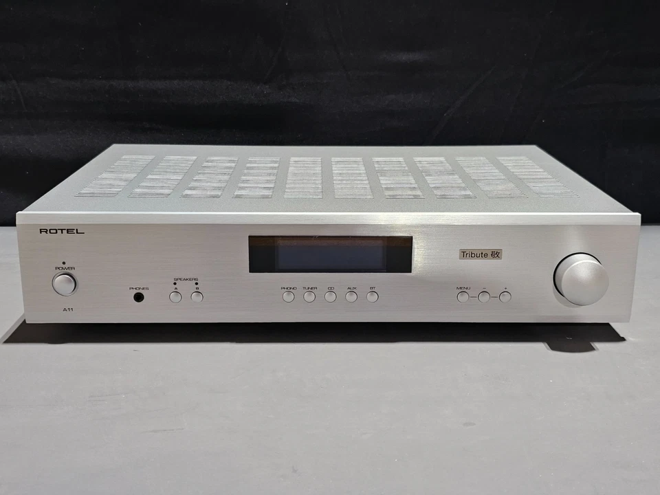 Amplificador integrado estéreo Rotel A11 Tribute con Bluetooth - plateado Foto 2 de 4
