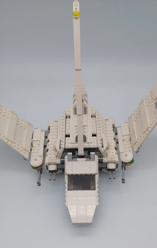 LEGO Star Wars Imperial Shuttle Tydirium 75094 - Construcción completa, 2 minifiguras Foto 3 de 4