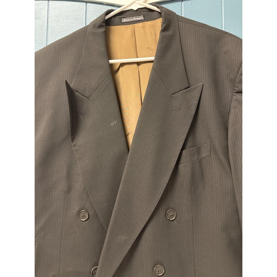 Blazer Yves Saint Laurent Para Hombres Marrón Rayas Doble Pecho Hecho en Portugal De Colección Foto 2 de 4