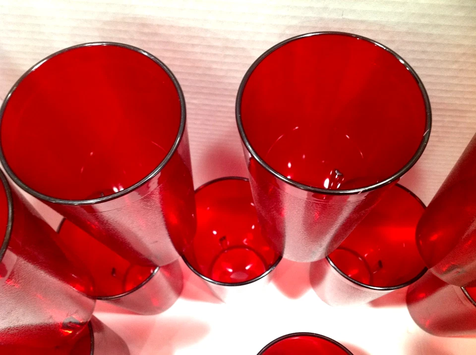 NEW RESTAURANT PLASTIC STACKING GLASSES RUBY RED PEBBLED TUMBLERS LOT OF 12 - Image 3 of 3