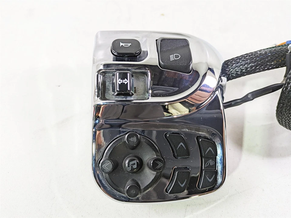 Interruptor de controle de mão esquerda cromado limitado 2017 Indian Chieftain áudio 4015197 - Imagem 2 de 4