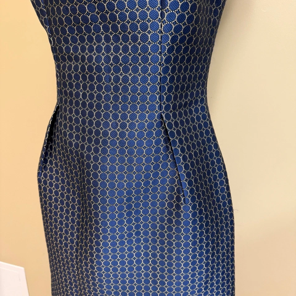 Nuevo con etiquetas Vestido Elie Tahari Precio de venta sugerido por el fabricante $448 Azul Marino Multi Geométrico Mezcla de Seda Sin Mangas Foto 4 de 4