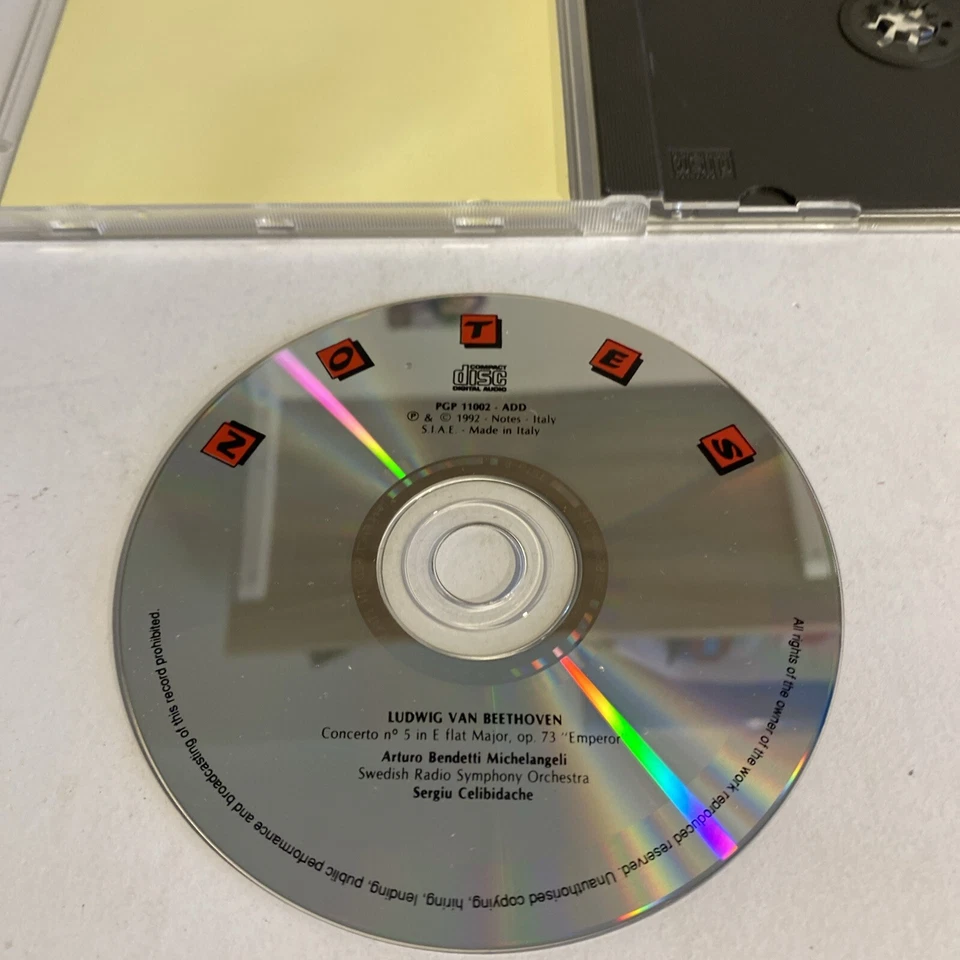 Concierto n.º Beethoven 5 en E Flat Major Space Op. 73 "Emperador", Miguel Ángel Foto 2 de 4