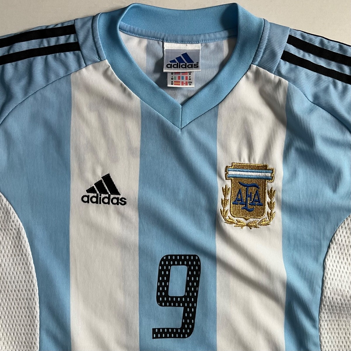 adidas Argentina home jersey 2002 #9 Gabriel Batistuta adidas Argentina home jersey 2002 #9 Gabriel Batistuta
