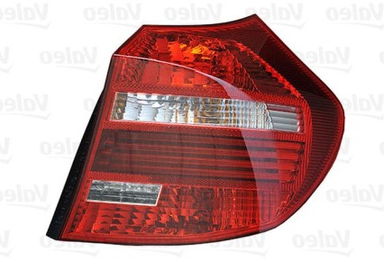 Feu arrière droit Valeo LED BMW E81 E87 pour réparer un éclairage défectueux