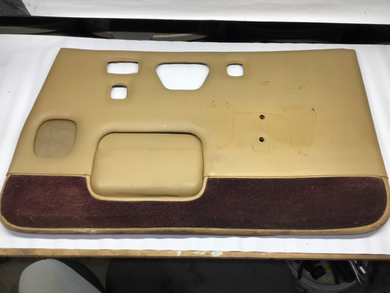1966 - 1980 Rolls Royce Silver Shadow Wraith II Frt. Right Interior Door Panel