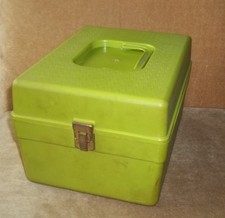 Vintage Wil-Hold Wilson Plastic Carrying Case Box Avocado Green with Patterns