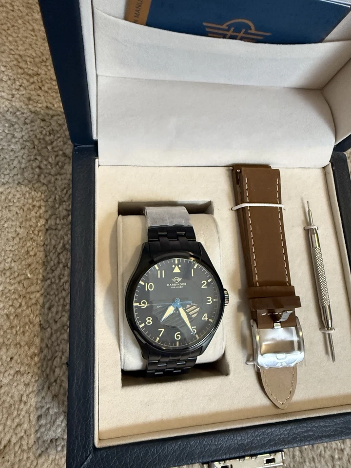 New Harbinger Marauder Men’s Watch Foto 2 de 4