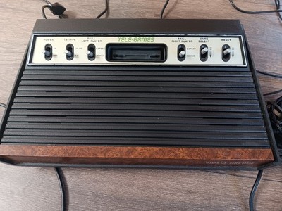 Atari 2600 Console 6 Switch With Games and Controllers Sears WORKING