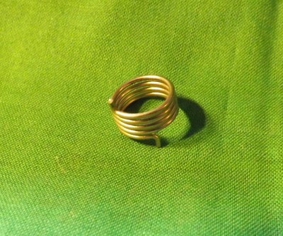 1 new old stock GARCIA MITCHELL 302N 386 486 FISHING REEL BAIL MOUNT SCREW 82126