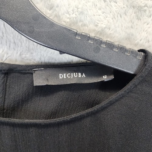 Decjuba womans top size 12 black in color in good pre-owned condition. - Picture 3 of 5