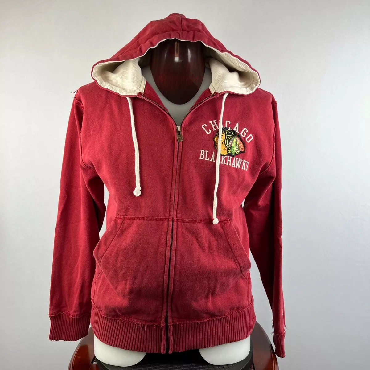 Old time hotsell hockey blackhawks hoodie