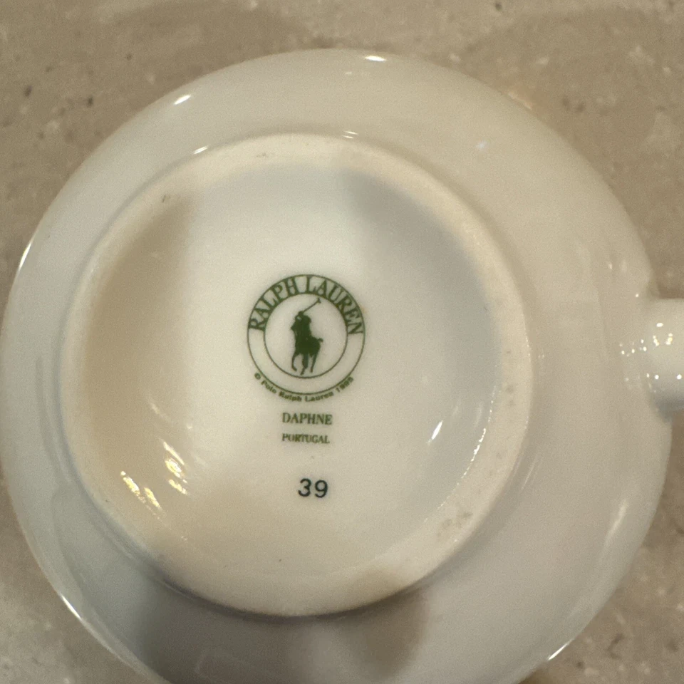 RALPH LAUREN DAPHNE PINK ROSES AND GREEN LEAVES PORCELAIN CREAMER 3.75 In. Tall - Image 4 of 4