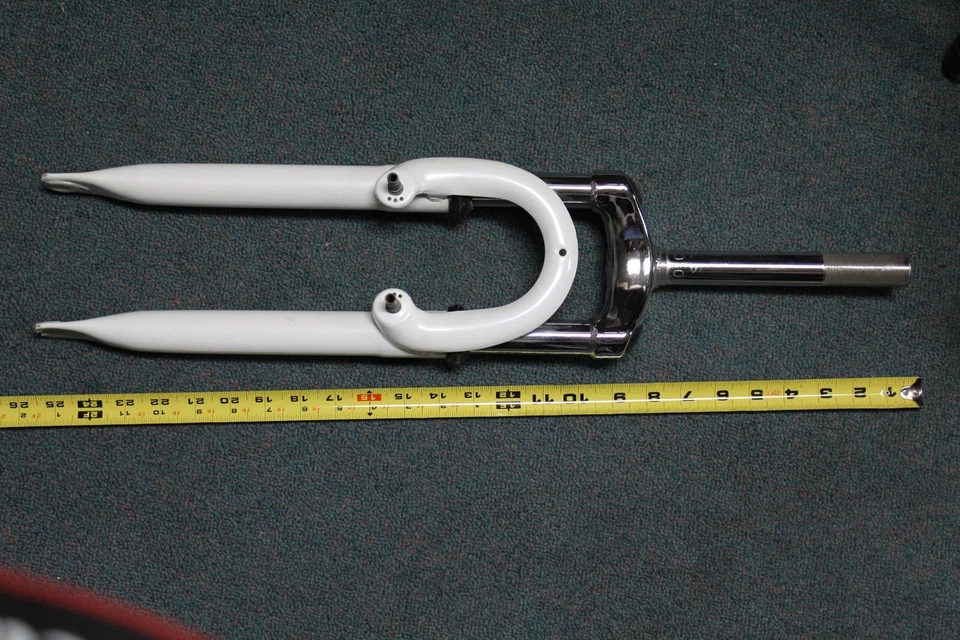 26" Mountain bike 1" Threaded Bicycle Fork Suspension V-type brake Replacement - Image 2 of 4