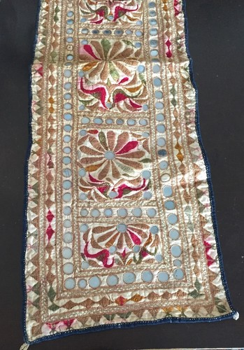 AUTHENTIC VINTAGE INDIAN BANJARA KUCHI GYPSY TAPESTRY WALL HANGING BOHO STYLE - Picture 2 of 6