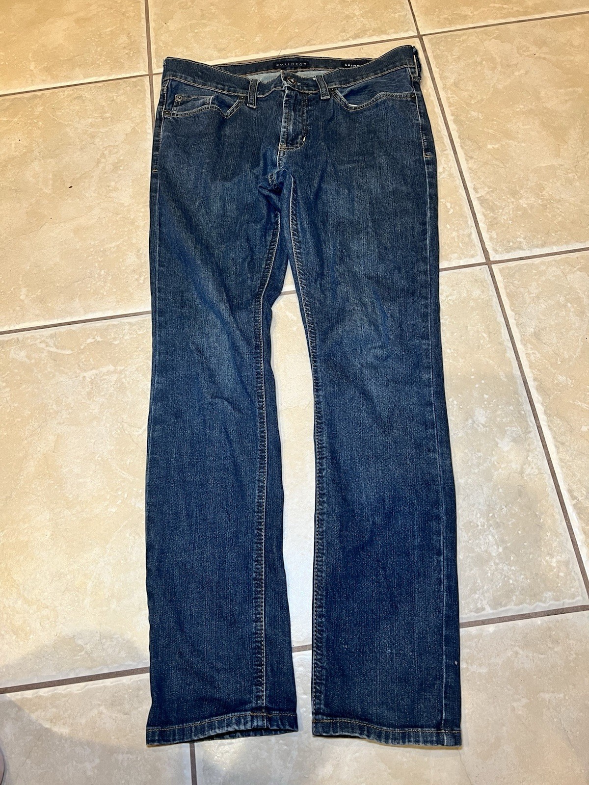 Bullhead Woman’s Skinniest Dark Denim Jeans Size 30