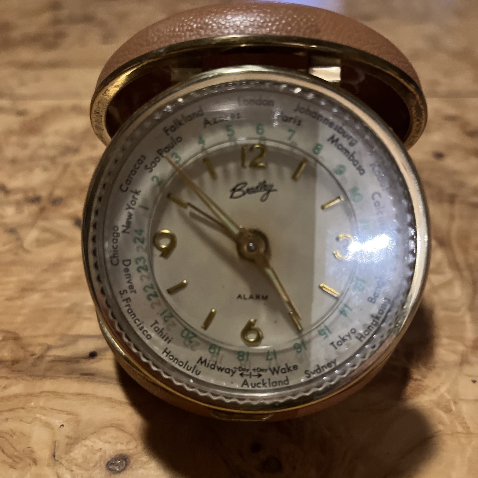 Vintage Bradley World Time Travel Alarm Clock Mechanical Wind Up Clamshell Case