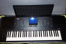 Yamaha PSR-6000 + Tasche und mehr