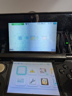 Nintendo 3DS Cosmo Black Handheld Console CTR-001 USA Model Tested Charger Inc