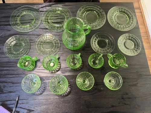 Vintage Green Anchor Hocking Block Optic Depression Glass 18 Pieces