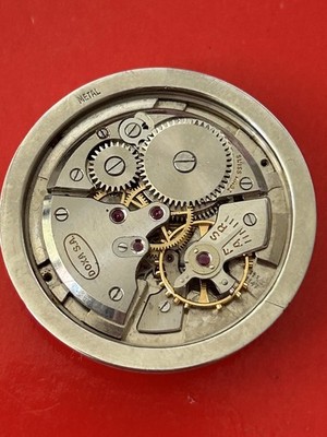 DOXA S.A Anti- Magnetique  Cal 1147 watch Movement Part Repair for parts (P12)