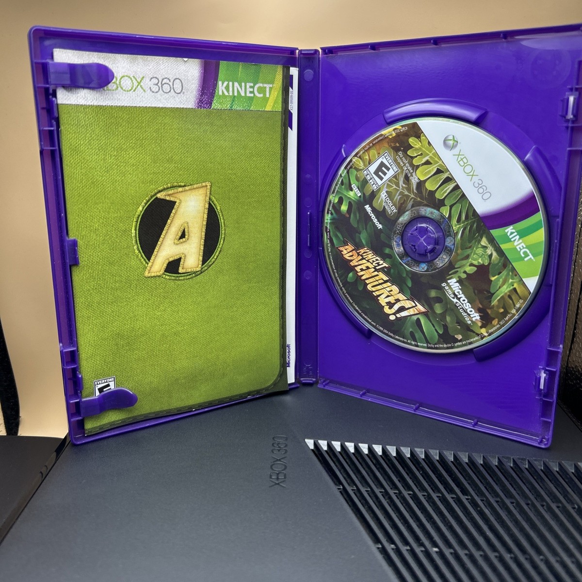Microsoft Xbox360 XBOX 360 4GB + KINECT… 41qayAjfJAS.jpg_BO30,255,255,