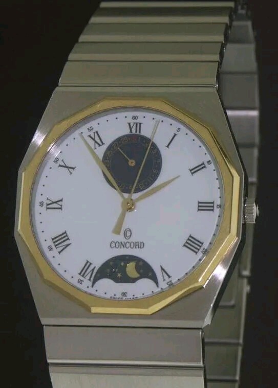 Concord Mariner Sg Moon Phase 15.12.117 18k Bezel, PreOwned Mens