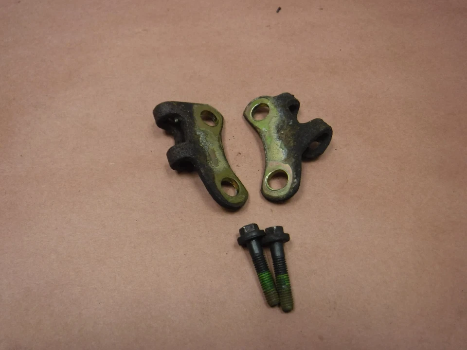 Soportes de montaje del sensor de freno de tambor ABS eje trasero eje trasero Jeep Wrangler YJ 92-95 Dana 35 Foto 3 de 3