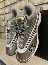 Under Armour Glyde IV WMS ST Womens 8.5 Softball Sliver/Black 1221159-002 New