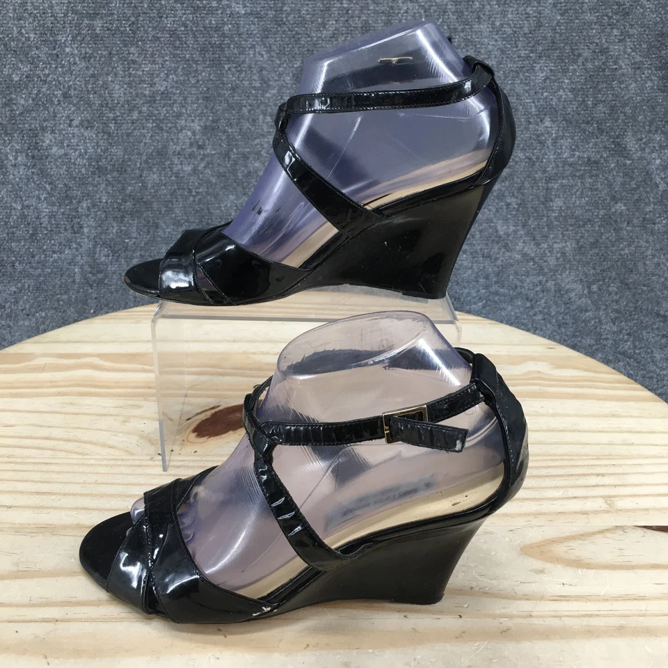 Sandalias Saks Fifth Avenue para mujer 7,5 tiras charol negro correa para el tobillo Foto 2 de 4