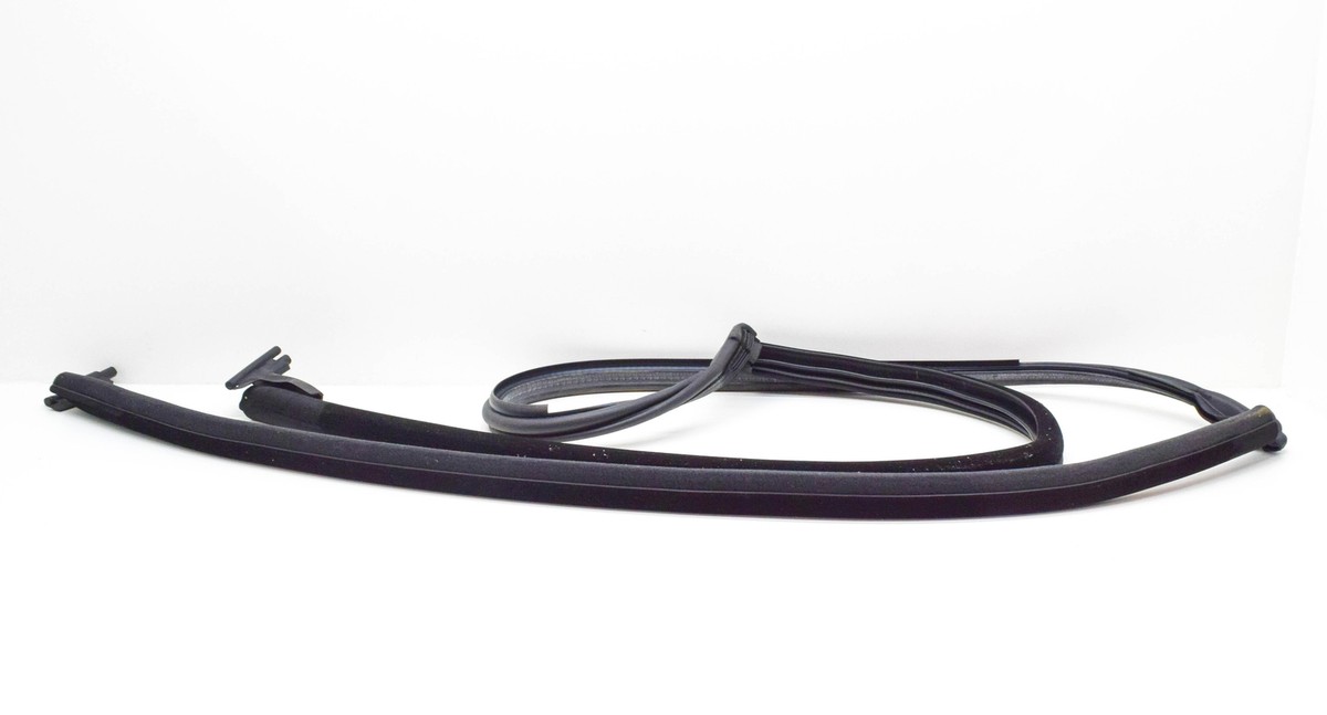 BMW 3 Compact E36 hard Top Seal 54218135298 New | eBay