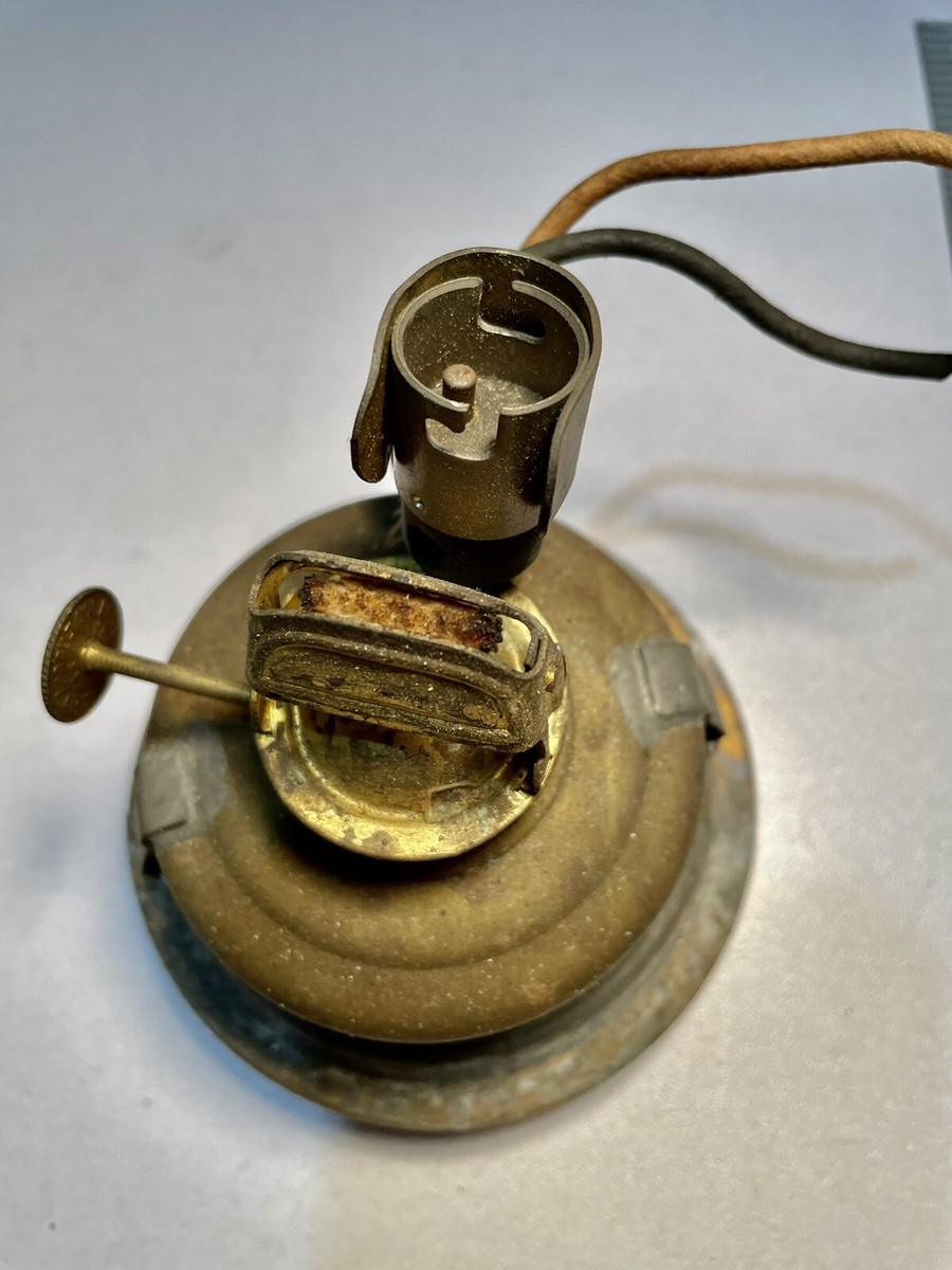 Vintage WILCOX CRITTENDEN Boat Lantern with Clear Lens 14