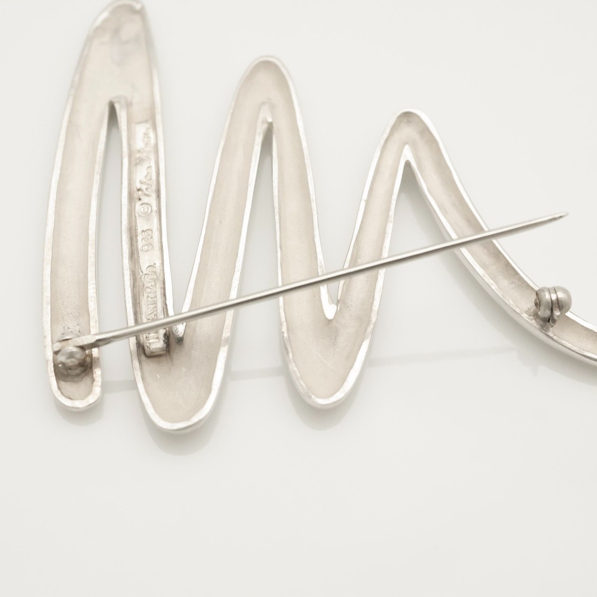 Tiffany & Co. ブローチ　シルバー925　パブロピカソ Authentic Tiffany & Co. Picasso Scribble Zig Zag Pin Brooch