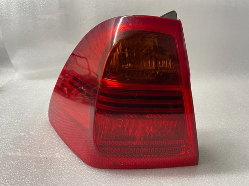 BMW 3er E91 Rückleuchte Heckleuchte Rücklicht Links außen taillight 7160061