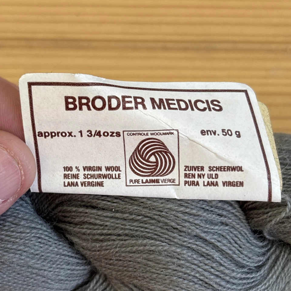 3 Hanks DMC Broder Medicis Tapestry 100% Wool Med Gray 8204 50g RARE Threads Lot - Image 2 of 4