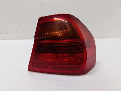 BMW 3 E90 Rücklicht hinten rechts 6937458 2.0 Benzin 105kw 2007 35130605