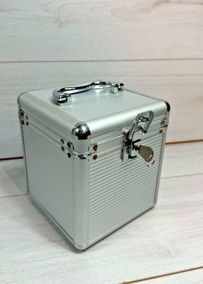 Silber Aluminium Flightcase abschließbare Aufbewahrungsbox verpackt 7'' DJ CD Tools Kay