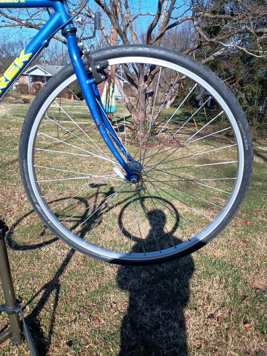 Vintage TREK 700 MULTI-TRACK Hybrid Bike, Steel, Blue, 19 in Frame