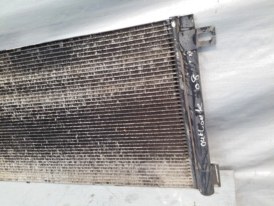 Conjunto de condensador Saturn Outlook 2007-2010 OEM Foto 4 de 4