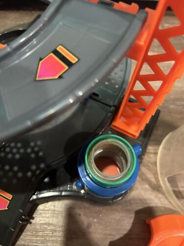 1997 Mattel Hot Wheels World 3-Level Car Wash Mattel Wheels #16756 Incomplete - Picture 3 of 10