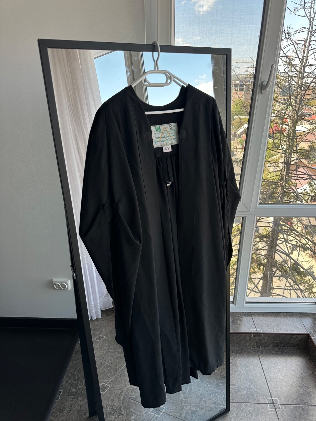Foto 1 di 10