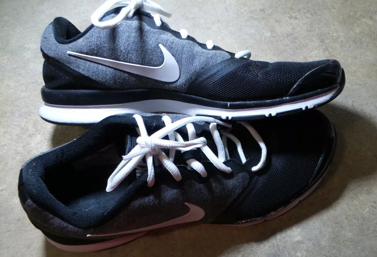 Women's black and white striped nike shoes cheap
