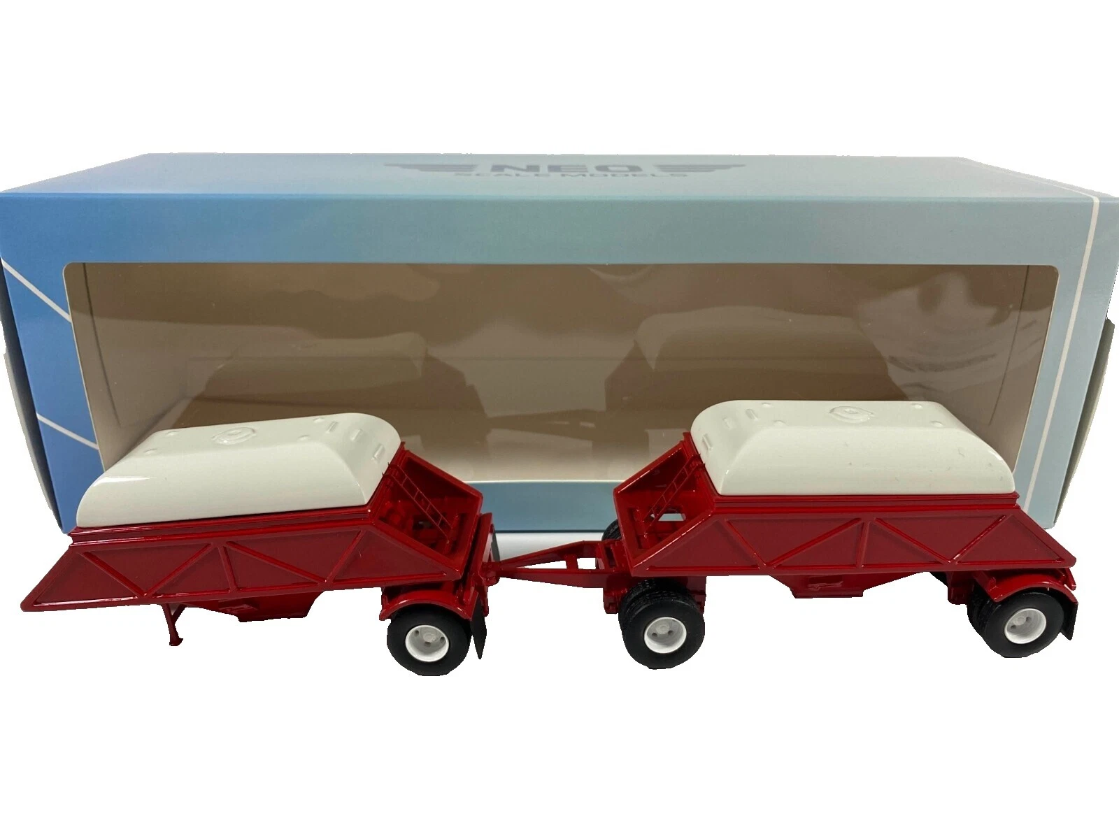 Neo Scale Models Plastic Contemporary Manufacture Diecast Cars, Trucks & Vans