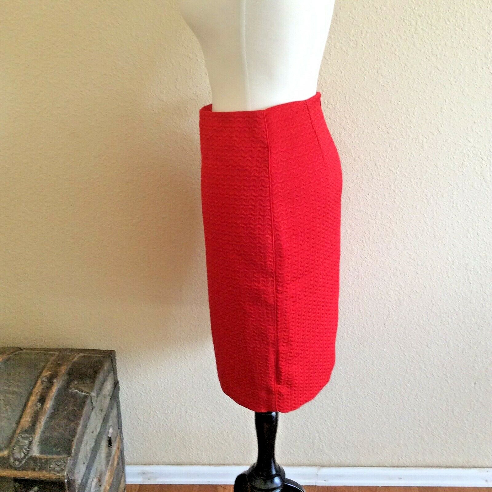 Picture 2 of 6