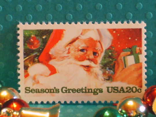 SINGLE 20c Vintage Santa Claus Christmas Postage Stamps - No. 2064